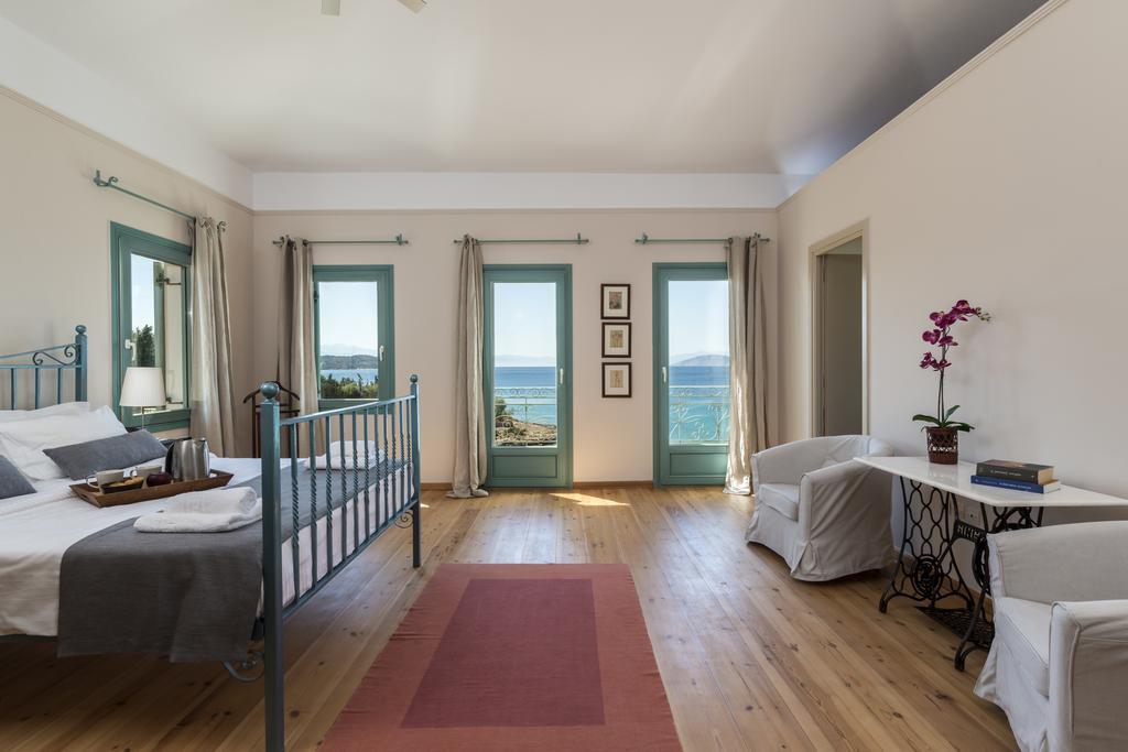 Electra Beachfront Villa Kranídion Ngoại thất bức ảnh