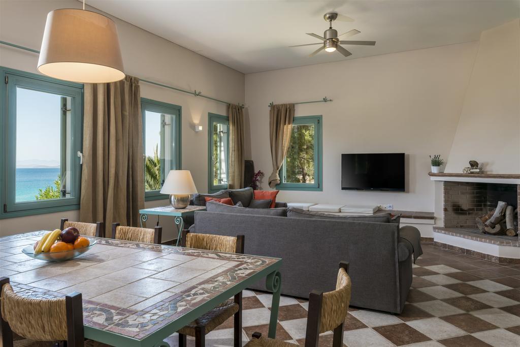Electra Beachfront Villa Kranídion Ngoại thất bức ảnh