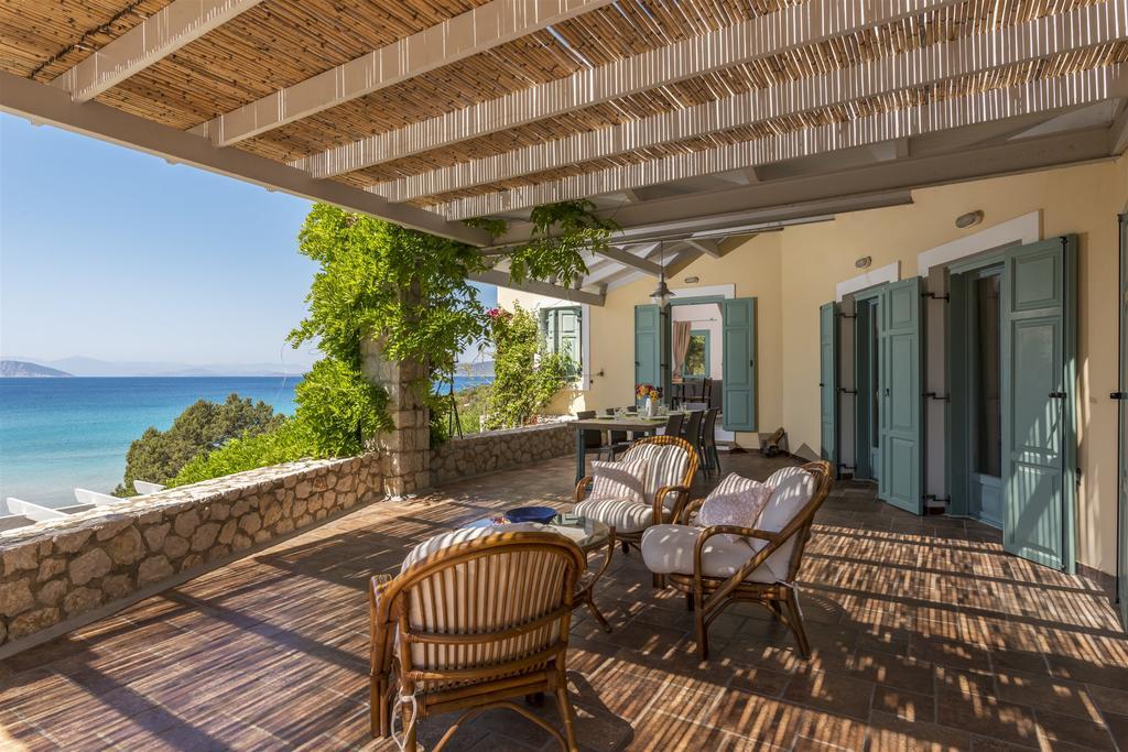 Electra Beachfront Villa Kranídion Ngoại thất bức ảnh